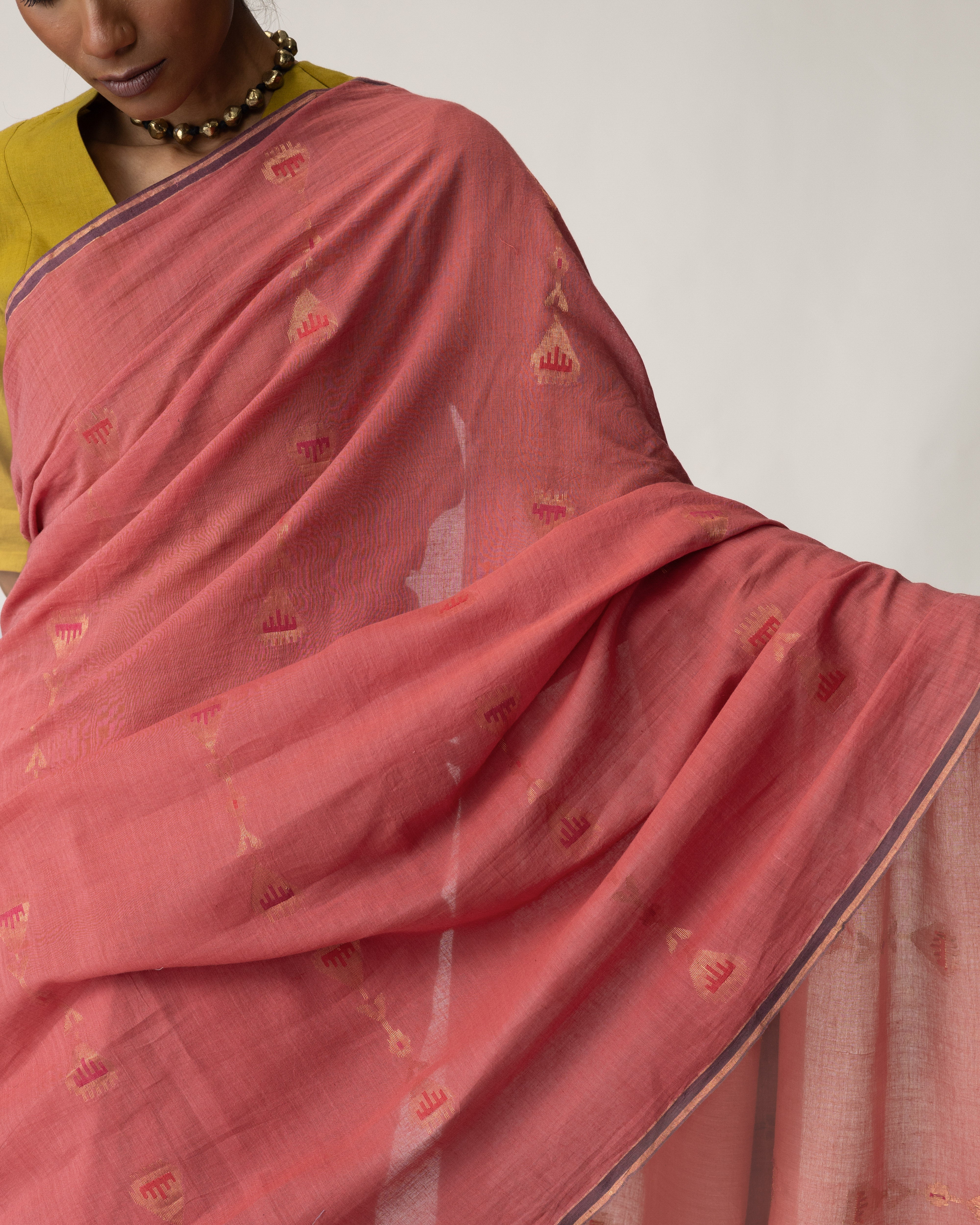 Neel Kusum Saree