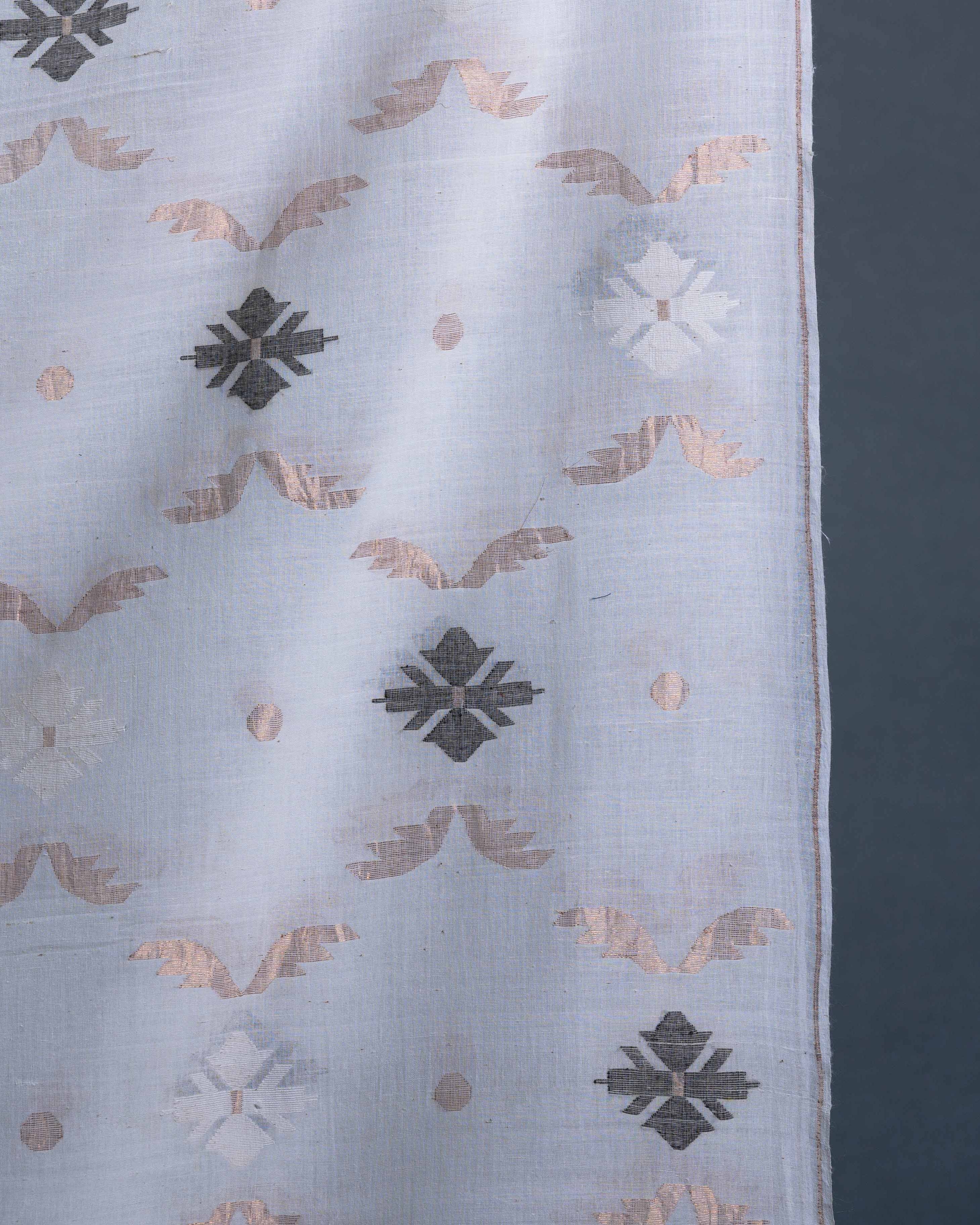 Paatijaal Phool Dupatta