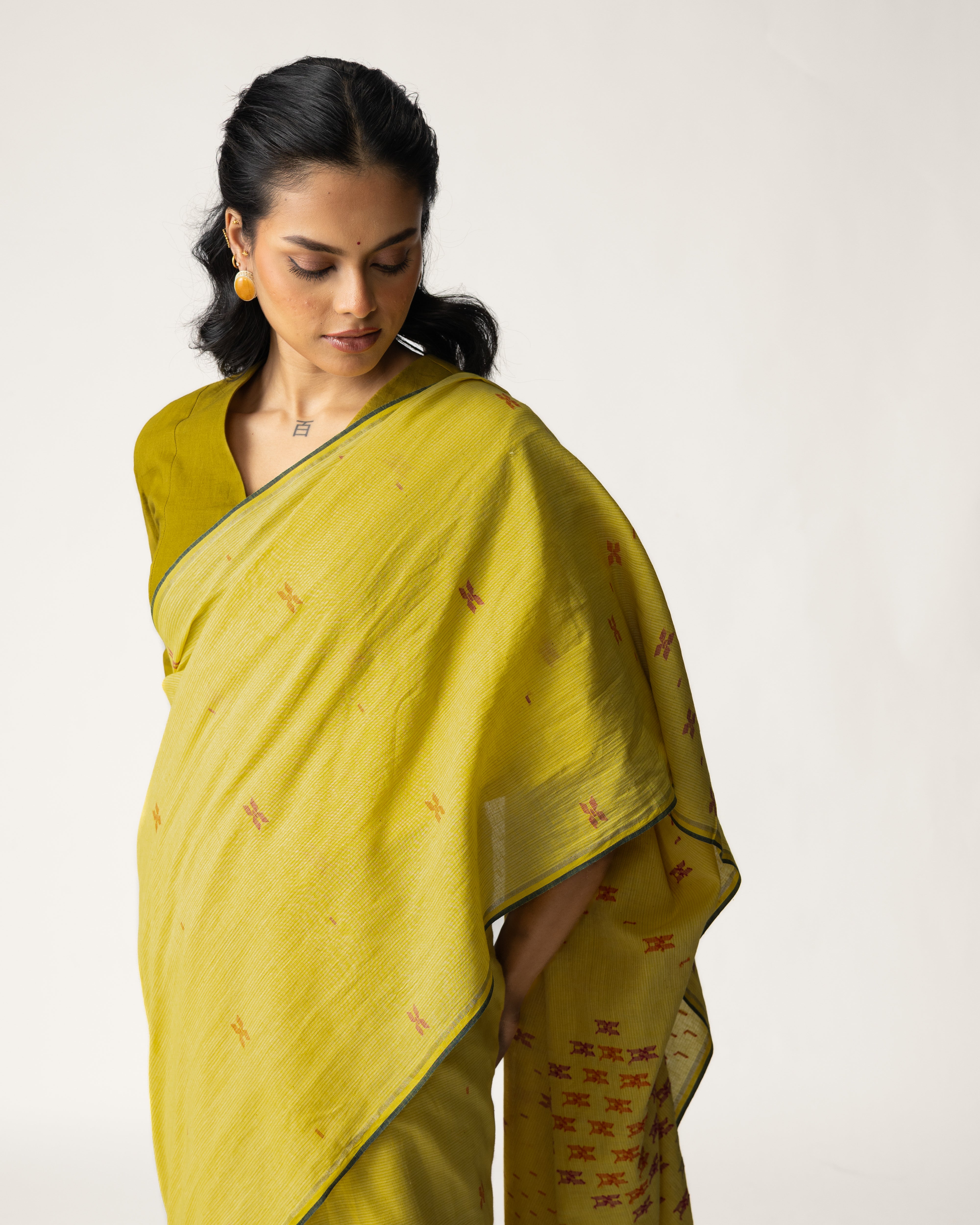 Shiuli Saree