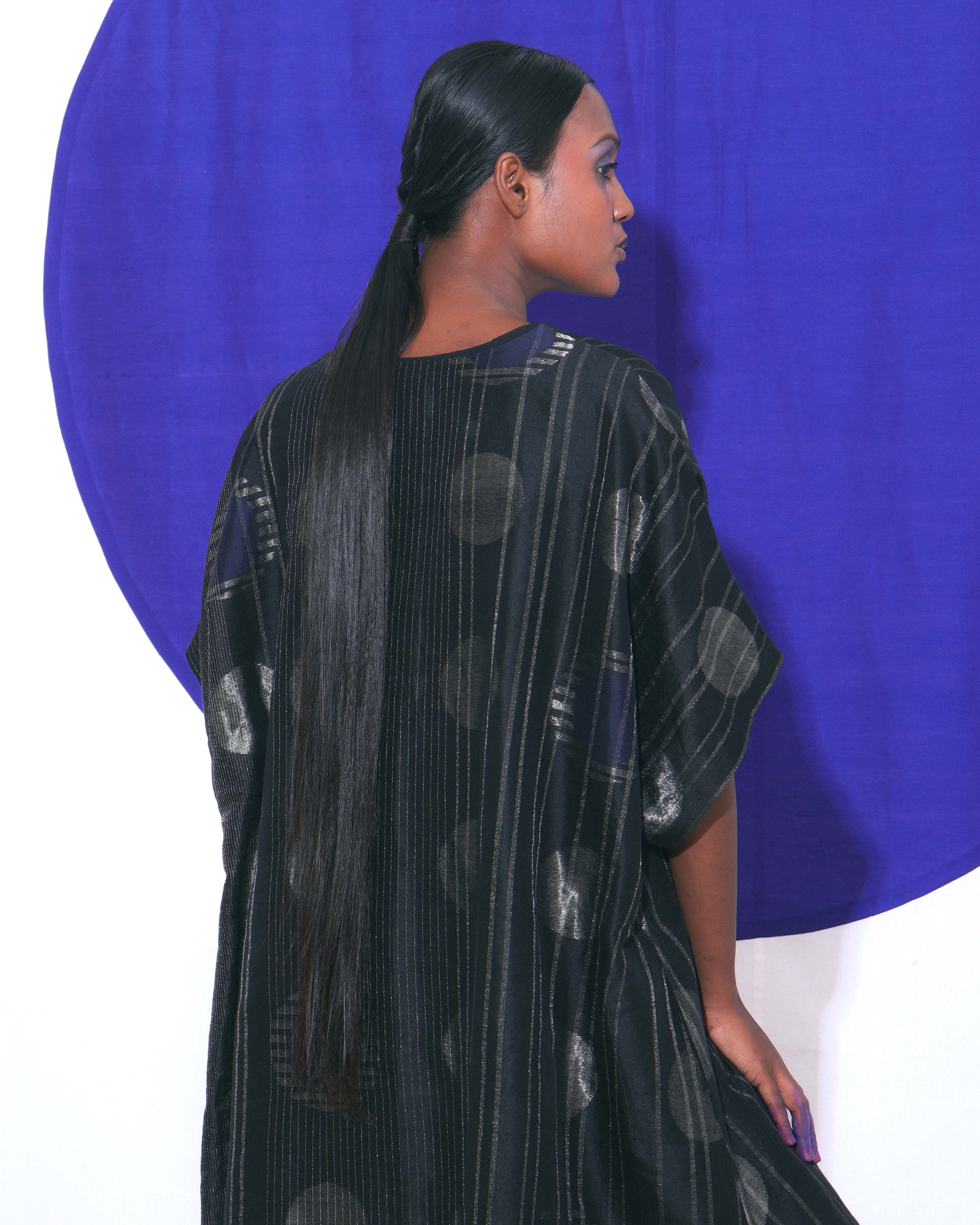Shoonyata Multiple Circle V Neck Kaftan