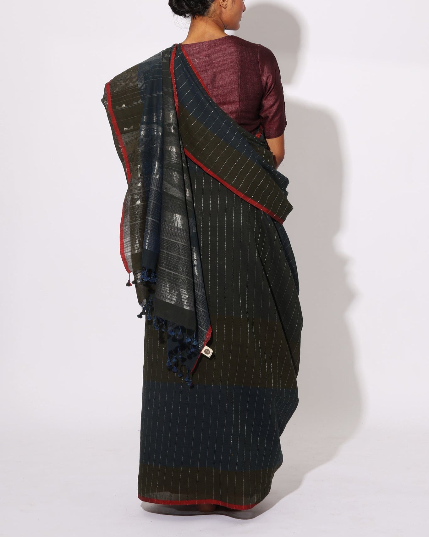 Waves Reef Saree