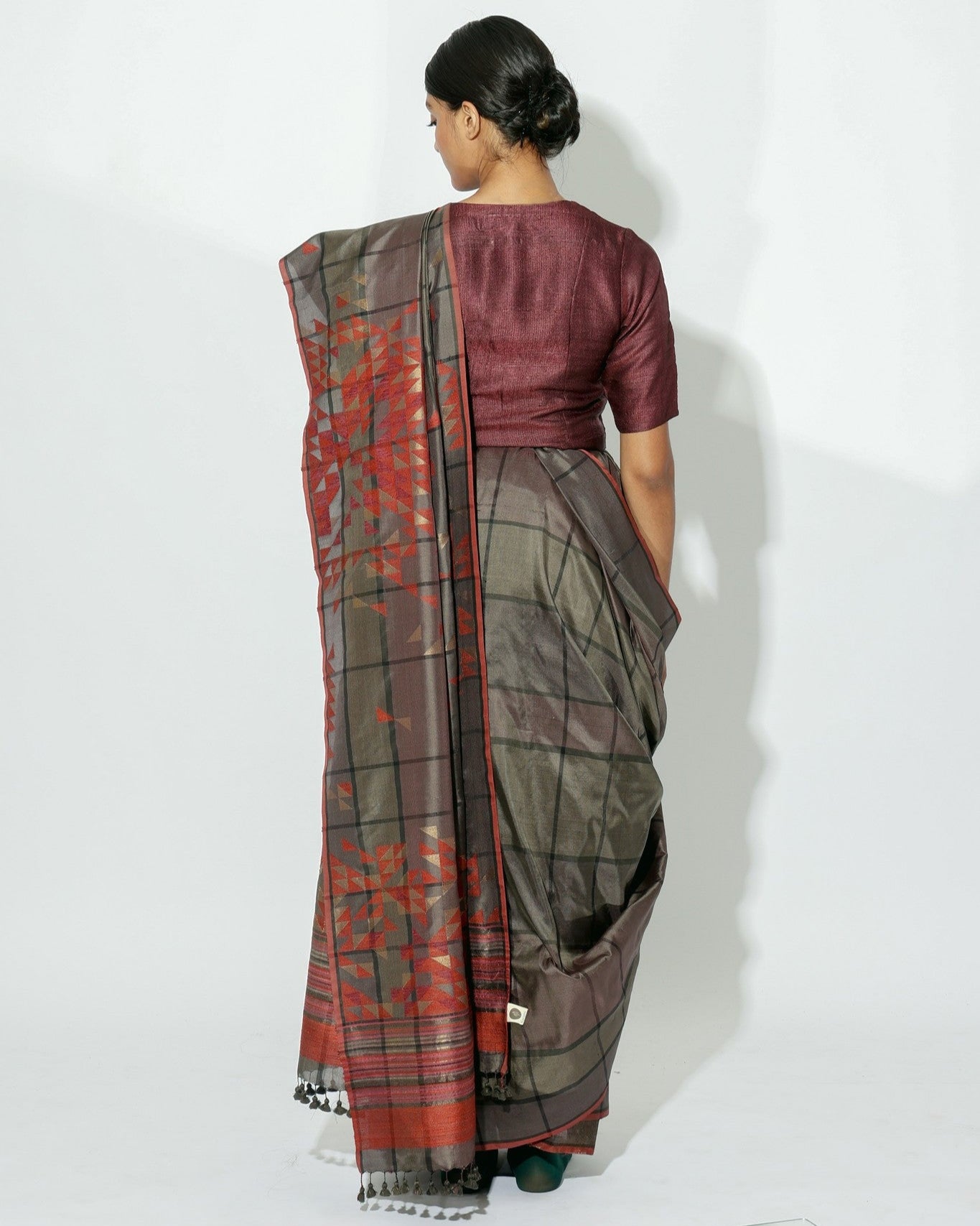 Stardust Eclipse Saree