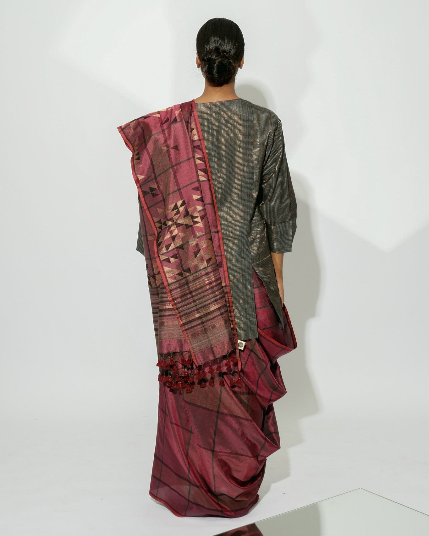 Stardust Eclipse Saree