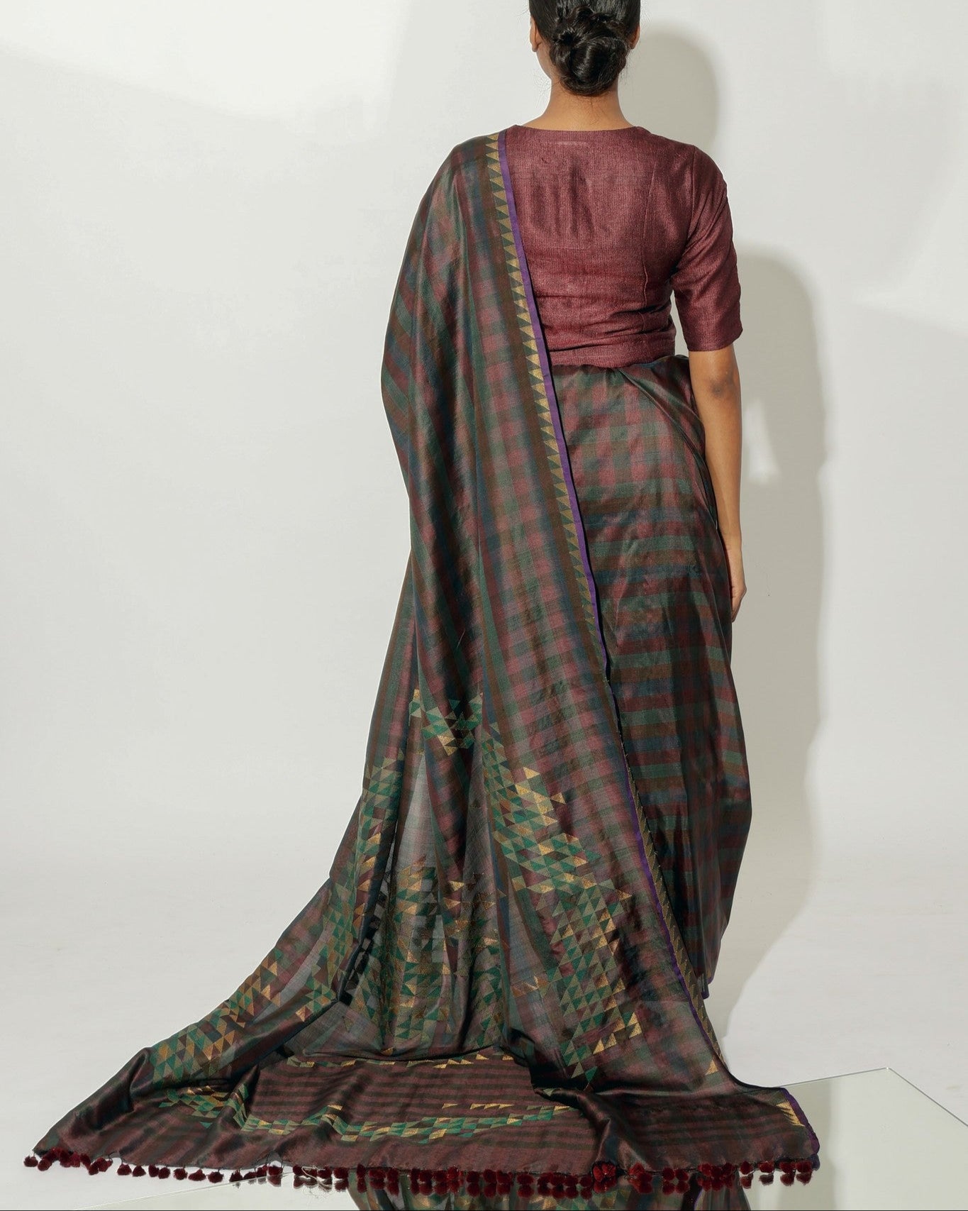 Stardust Whirlpool Saree