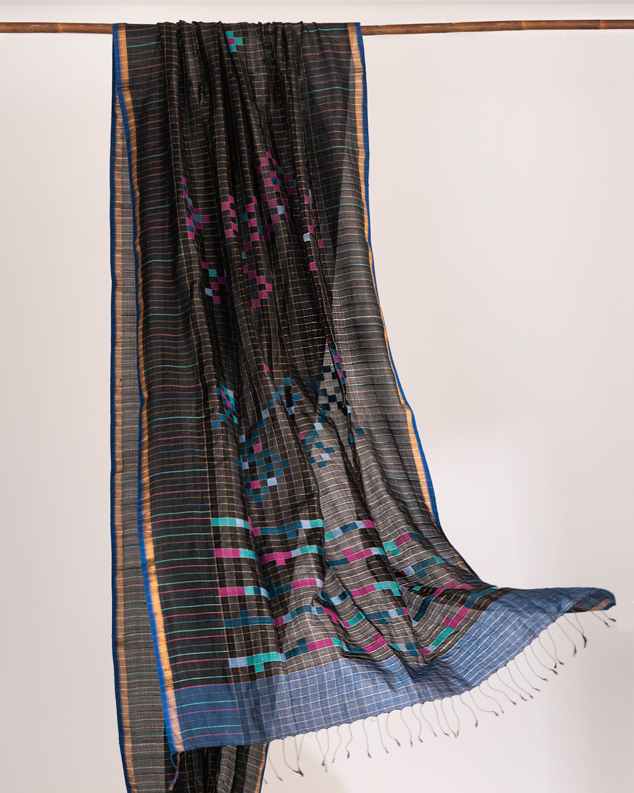 Swastik Saree