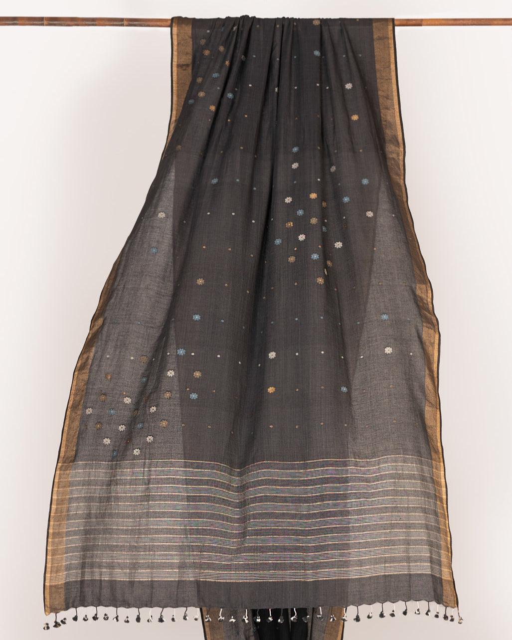 Sishumi Saree