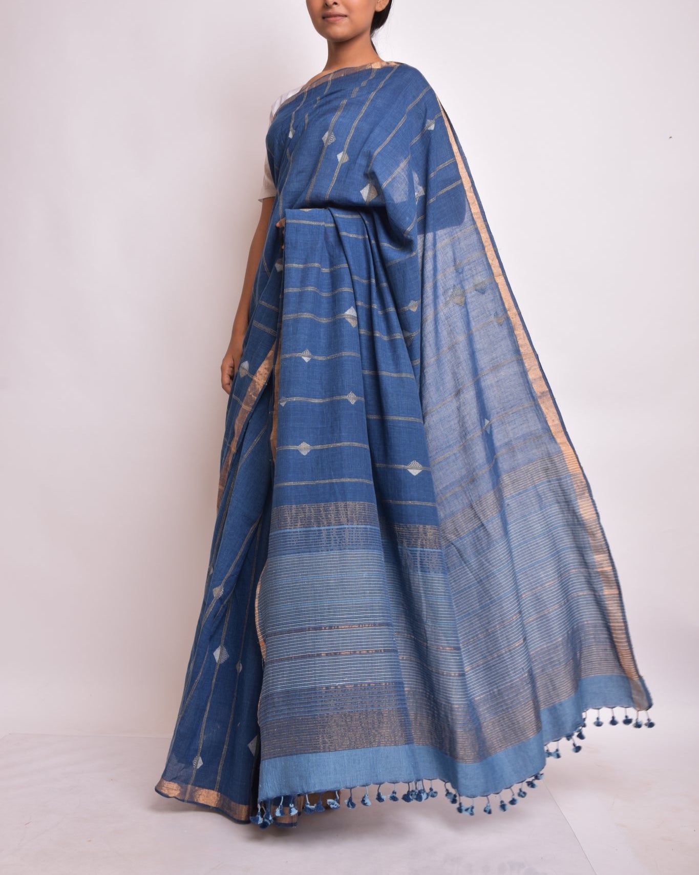 Random Diamond Saree