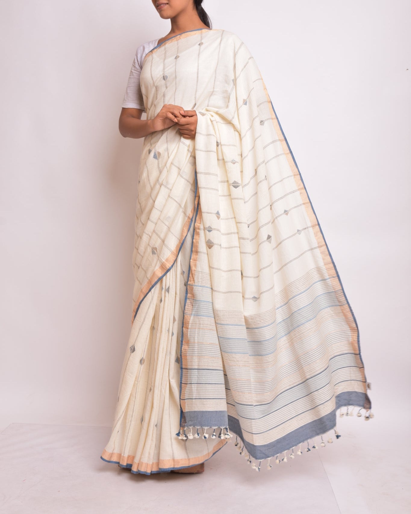 Random Diamond Saree