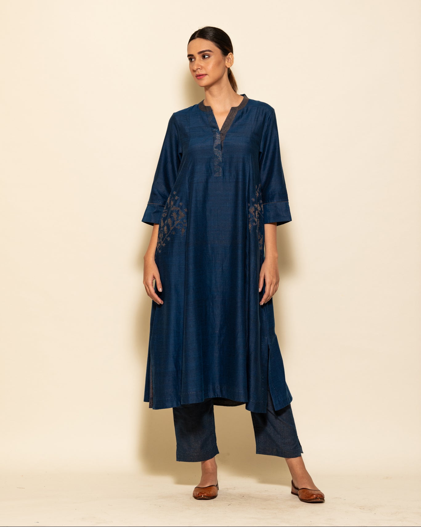 Sutr Kurta
