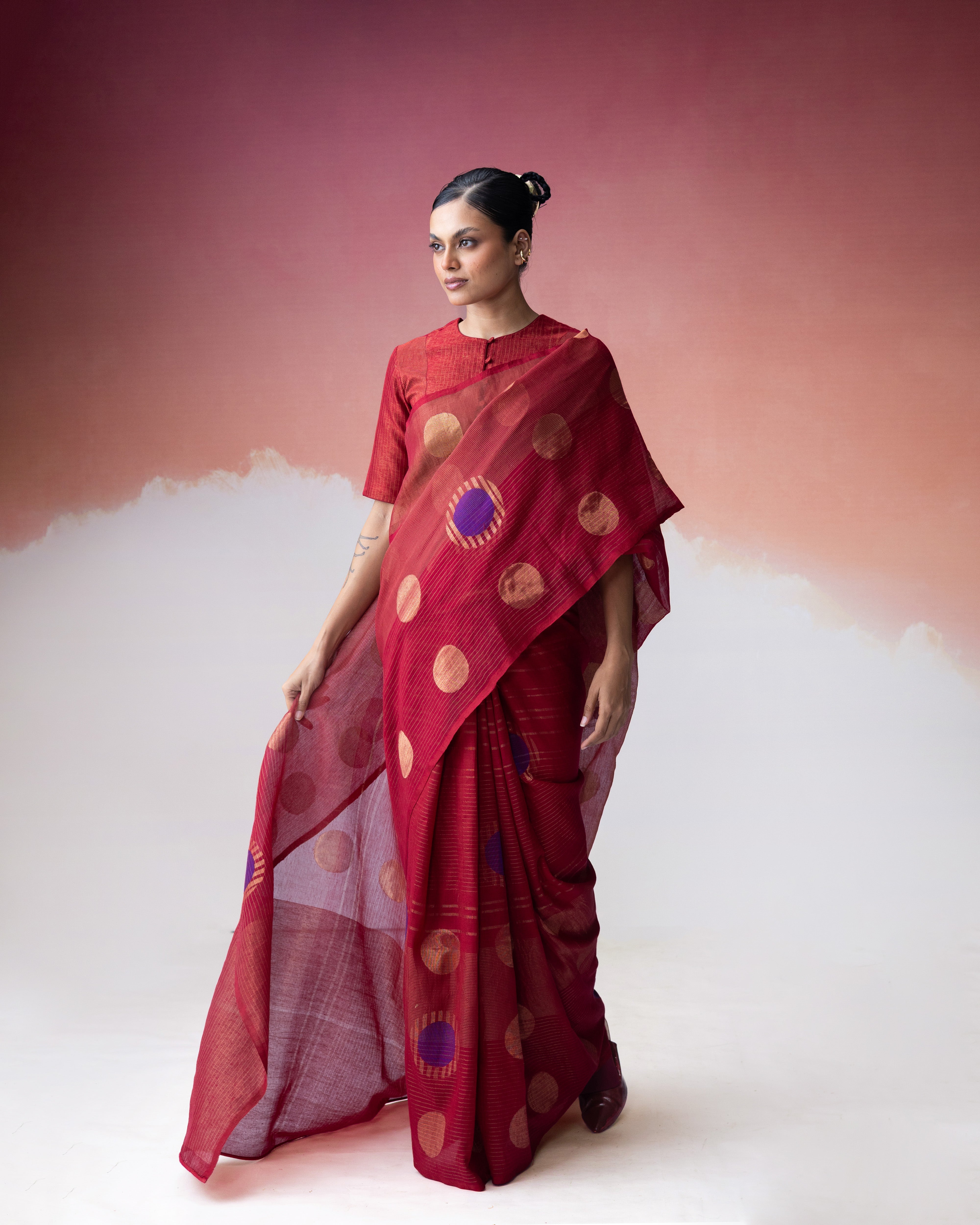 Ananya Bindu Saree