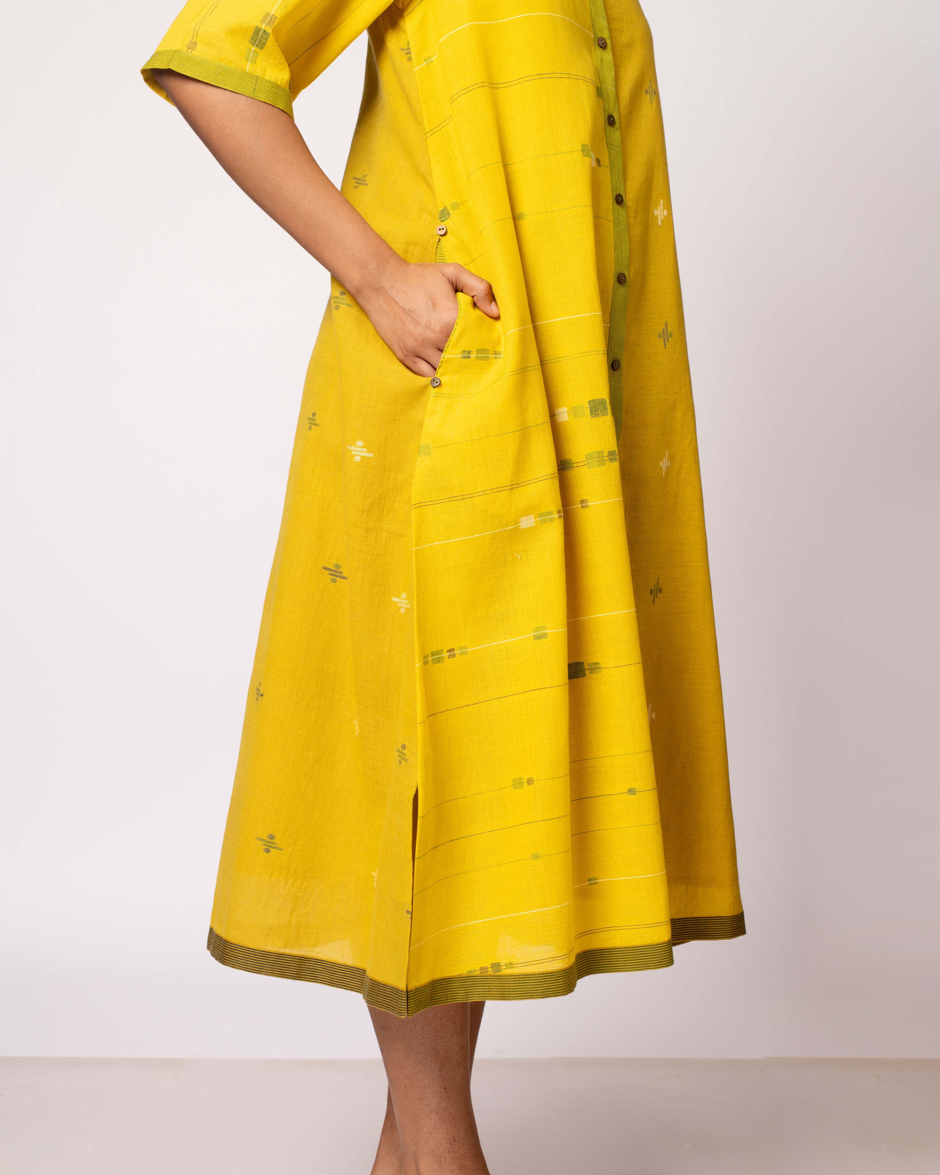 Mallē Dress