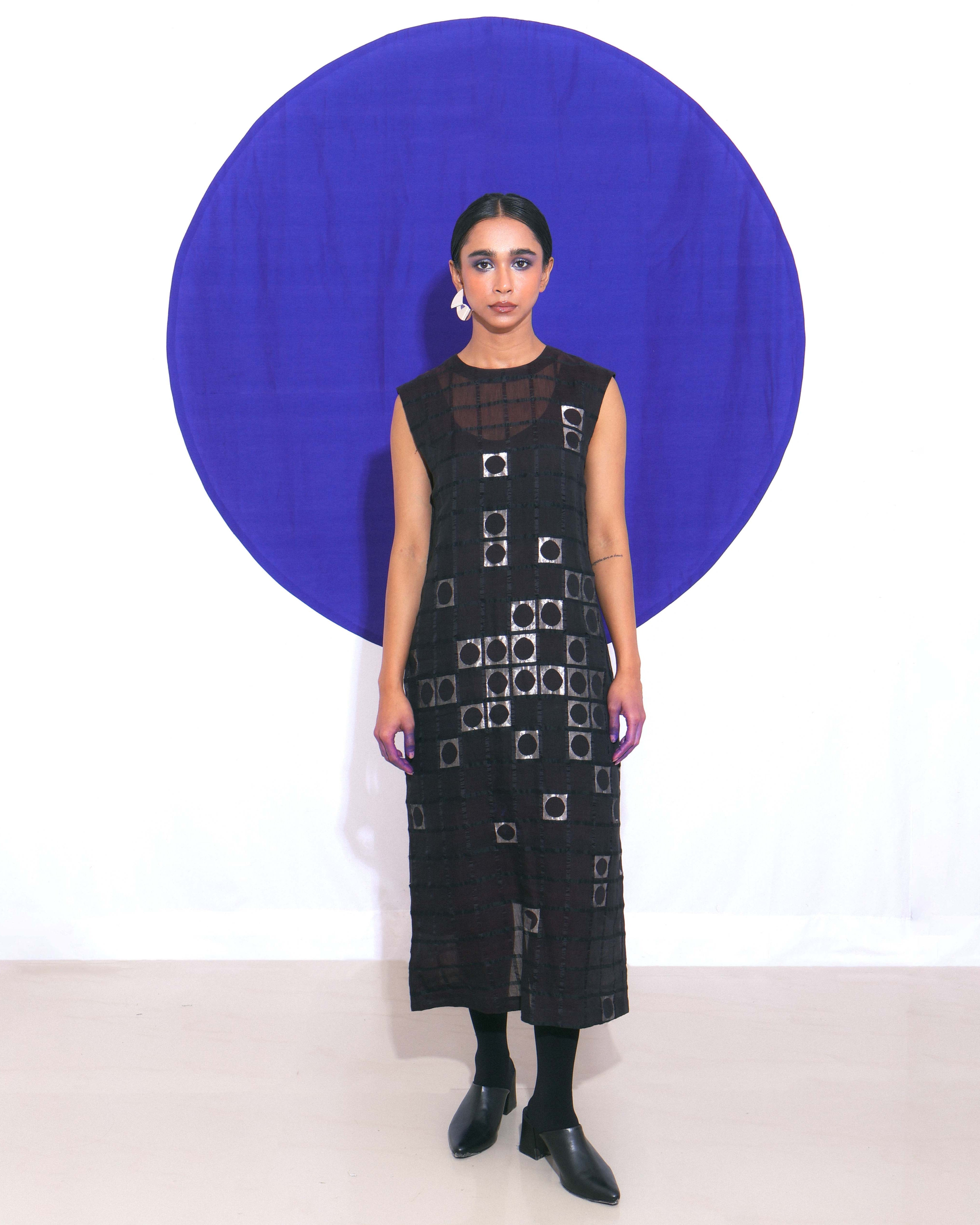 Shoonyata Reverse Circle Sheer Sleeveless Dress