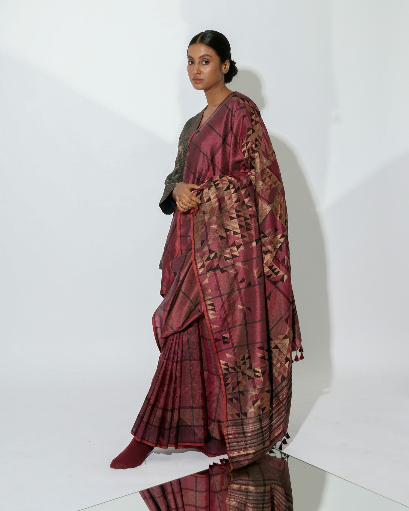 Stardust Eclipse Saree