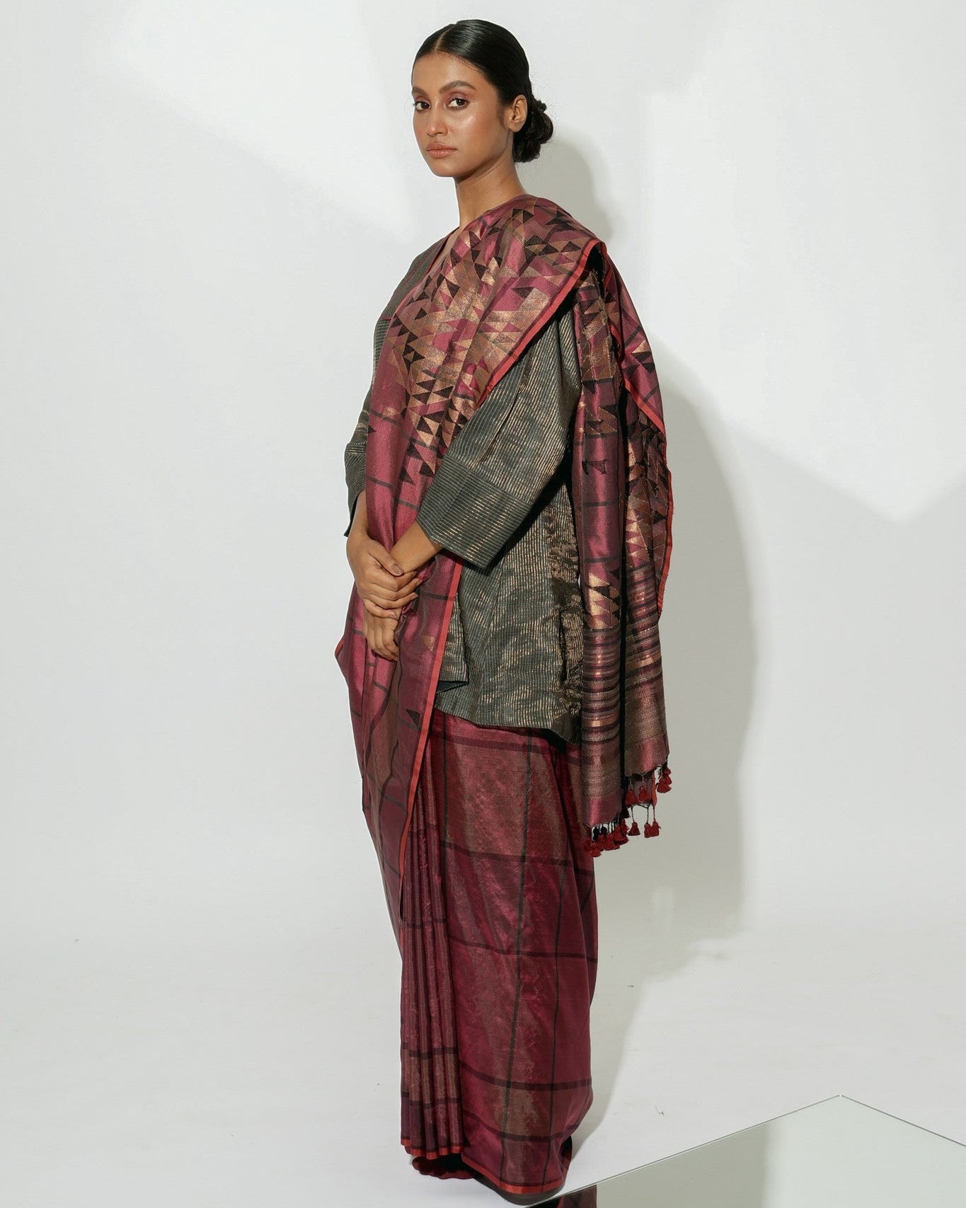 Stardust Eclipse Saree