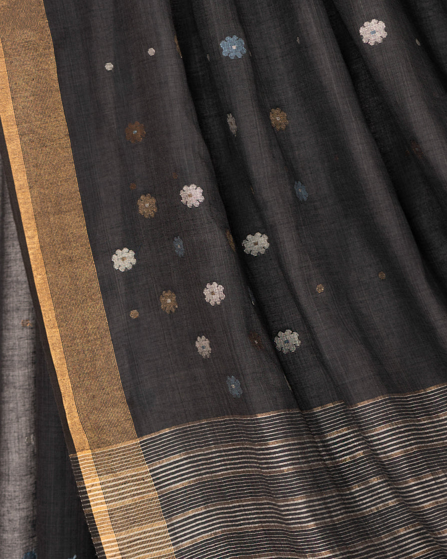 Sishumi Saree