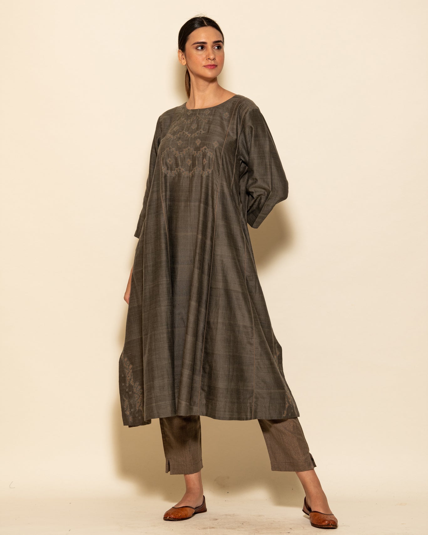 Sanadhi Kurta
