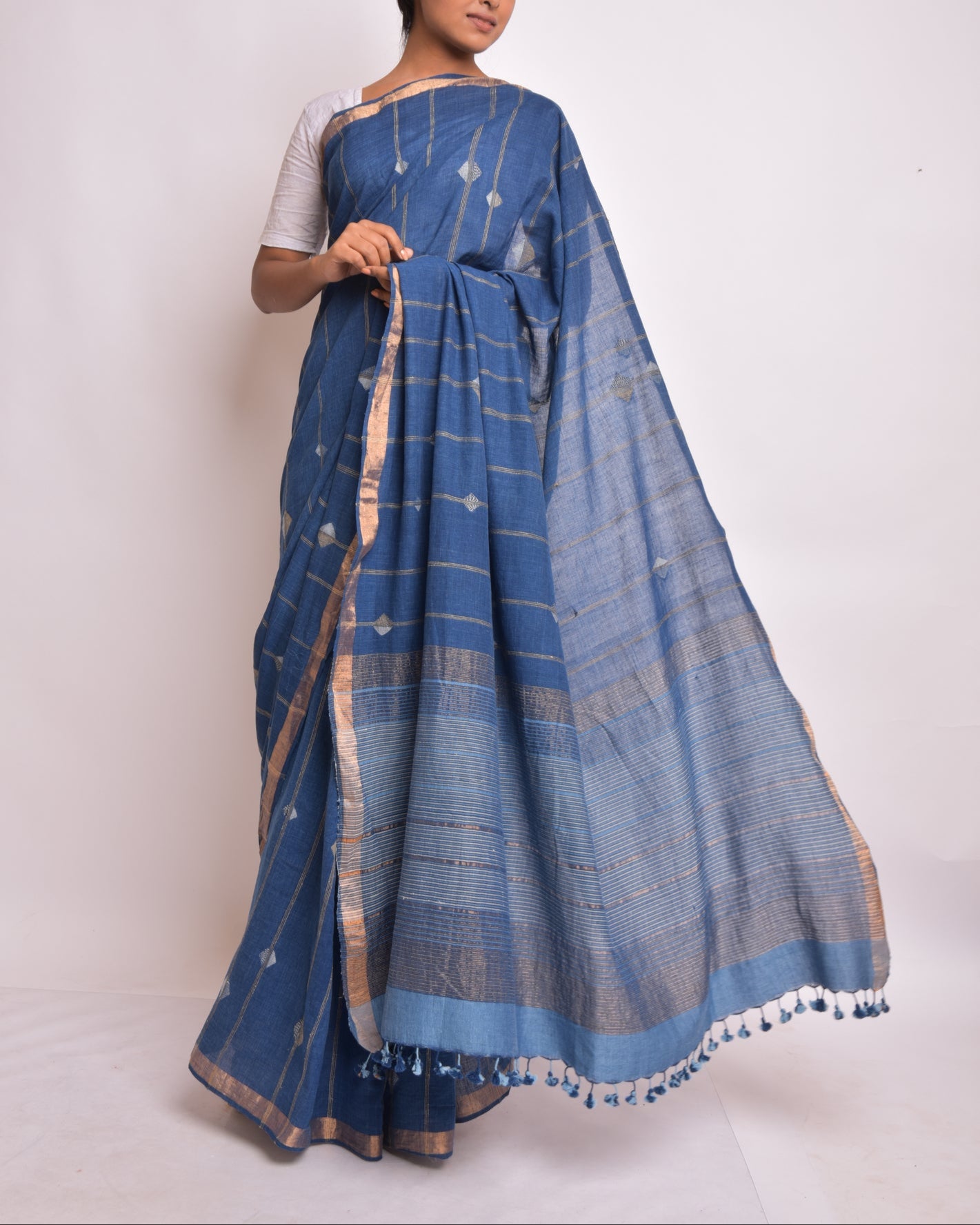 Random Diamond Saree